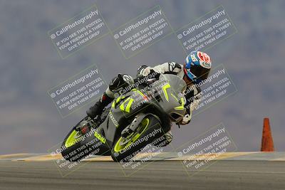 media/Jan-14-2023-SoCal Trackdays (Sat) [[497694156f]]/Turn 9 Set 1 (1120am)/